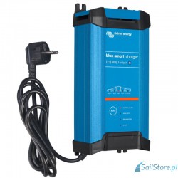 Victron Energy Blue Smart IP22 Charger 12/30 (1) BPC123047002