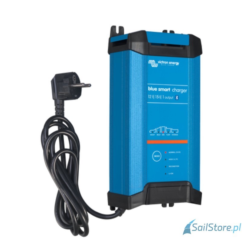 Victron Energy Blue Smart IP22 Charger 12/15 (1) BPC121542002