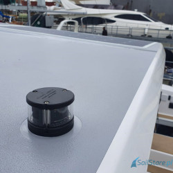 Lampa nawigacyjna NAVIPRO HORIZONTAL masztowa biała 225° LED, 5NM, 20-30V, obudowa czarna