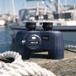 Lornetka Focus Sport Optics, model Horizon 7x50 WP Compass, wodoodporna, pływająca, z podświetlanym kompasem
